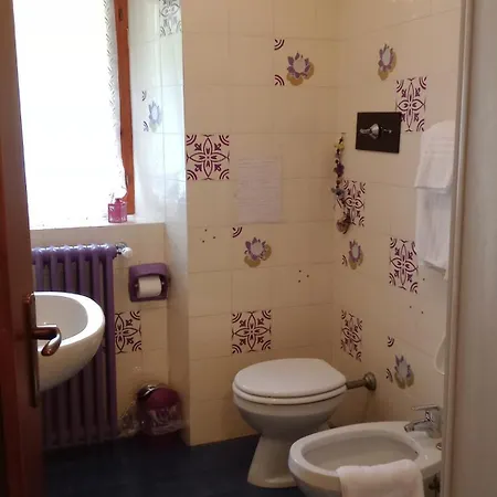 Bade House * Oliveto Lario