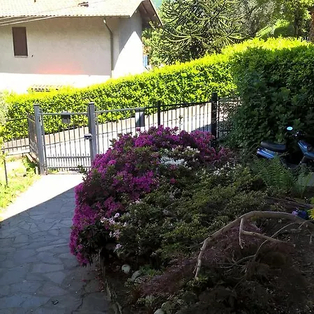 Сasa de vacaciones Bade House *
